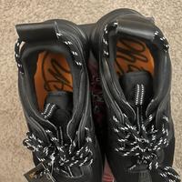 Versace chain reacton