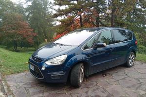 Ford S-MAX automatica