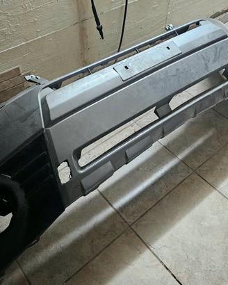 Paraurti anteriore Forester diesel  2008