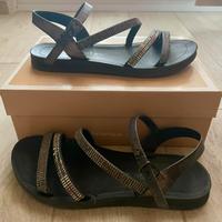 Sandali bassi neri con strass