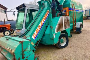 Carro miscelatore Storti semovente