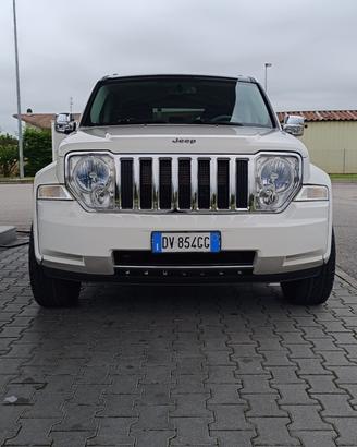 JEEP CHEROKEE KK 2.8 CRD 177 cv anno 2009