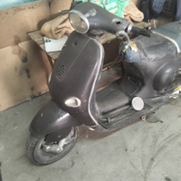 Vespa ET2 50 cc. Uso ricambi intera non a pezzi
