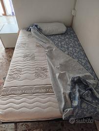 materasso e rete a doghe larghe 1 piazza e mezza
