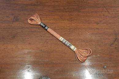 Filo DMC E301 color rame