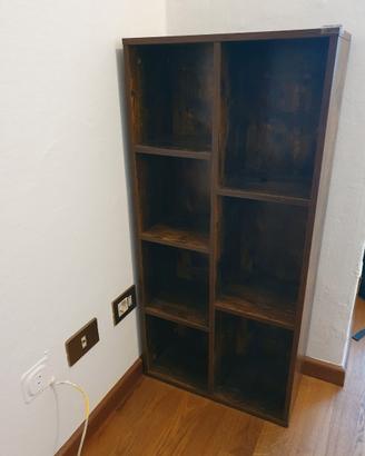 Libreria marrone effetto vintage