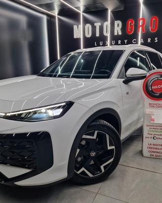 Volkswagen T-Roc 1.5 eTSI ACT 150 CV DSG R-Line 15
