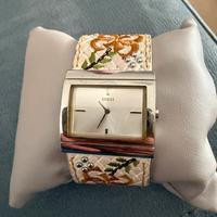 Orologio Guess con cinturino floreale