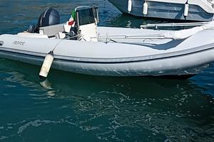 gommone predator 4,90