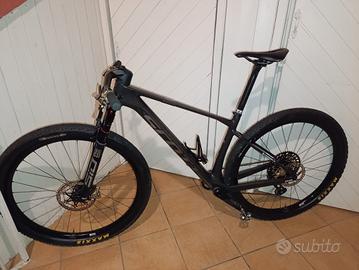 scott scale RC 900 world Cup axs