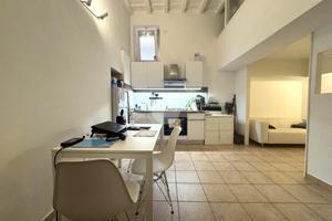 MONOLOCALE A MONTEROTONDO