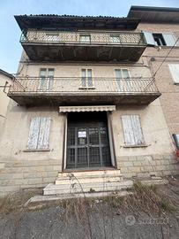 Palazzina fronte strada 300mq 3 piani Bersagliera