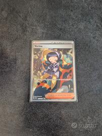 carta pokemon verina allenatrice