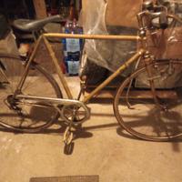 bicicletta vintage anni 70 con manubrio sportivo p