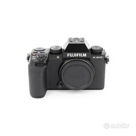 Fujifilm X-S10