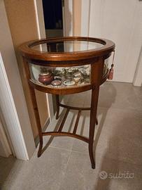 tavolino apribile con vetrina arte povera