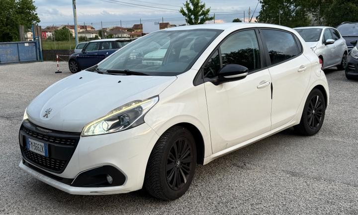 Peugeot 208 PureTech 82 5 porte Active