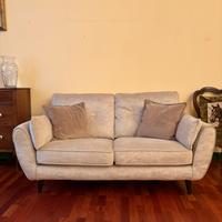 Divani due posti beige
