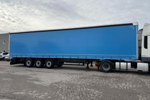Semirimorchio centinato Schmitz anno 2016