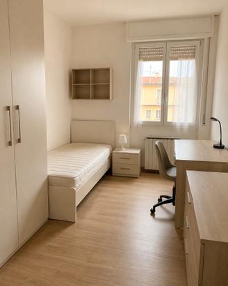 VILLA GORDIANI / Stanza con SPESE INCLUSE
