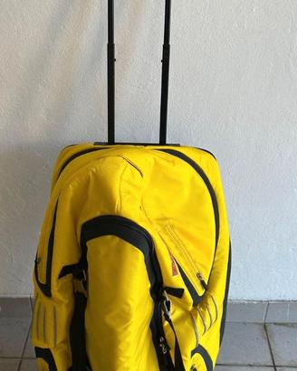 Borsone Ducati Gear colore giallo con ruote