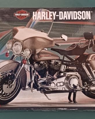 Revell Harley-Davidson Electra Glide 1:12 (07951)