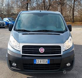 Fiat Scudo Panorama 9 posti 