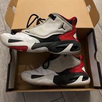 Nike Jordan Max aura 4