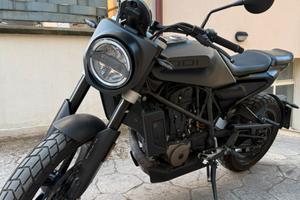 Husqvarna Svartpilen 701  2019