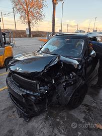 MINI Countryman (R60) DEL 2014 PER RICAMBI