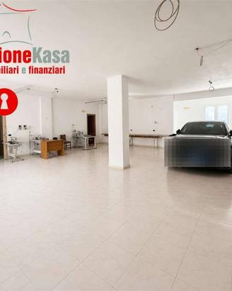 Immobile di 150 m² con 1 locale a San Felice a Can