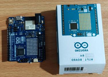arduino uno R4 WiFi