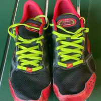 SCARPE ATLETICA Brooks CHIODATE DA GARA nr.44