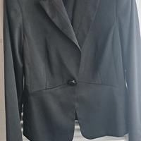giacca nera lucida elegante Mango suit