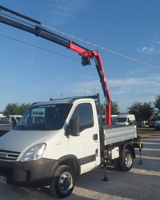 Iveco Daily 35c12 cassone con gru 4 sfili idraulic