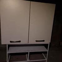 Arredamento casa ( mobili, tav ecc)