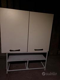 Arredamento casa ( mobili, tav ecc)