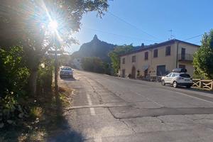 Casa indipendente con terreni nei pressi di S. Leo