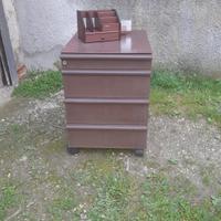 cassettiera in metallo 