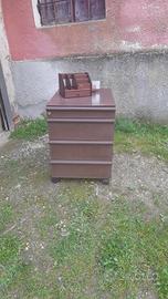 cassettiera in metallo 