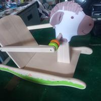 cavallo a dondolo per bambini 