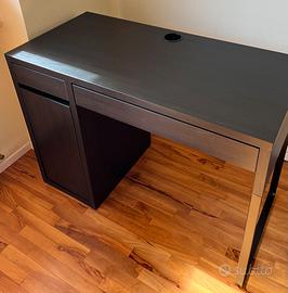Scrivania + sedia Ikea