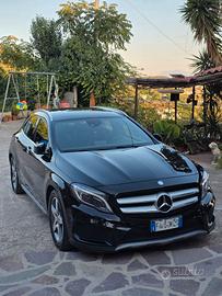 mercedes gla 200d  premium AMG