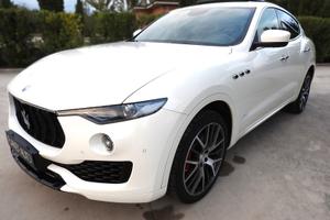 Maserati Levante V6 Diesel 275 CV AWD