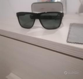 occhiali da sole Lacoste 