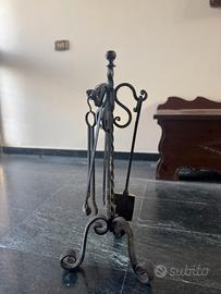 Set strumenti grigliata e caminetto
