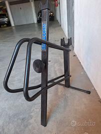 Cavalletto reggibici da terra  BICISUPPORT