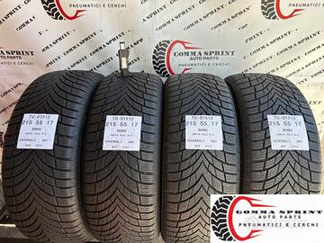 4 PNEUMATICI 215/55 R17 MOMO INVERNALI 80%