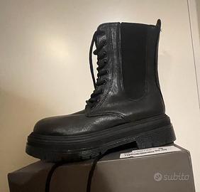 Anfibi/biker vera pelle MAI USATI