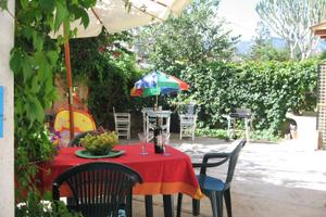 Indipendente con giardino esclusivo sulla spiaggia